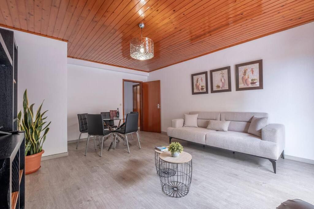 Apartment Alegria's By Galmi *